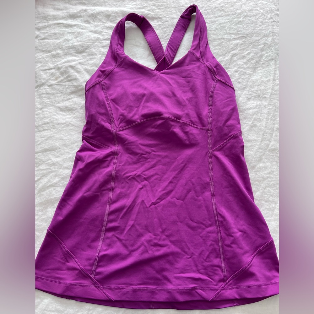 Lululemon tank
